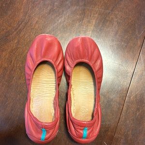 Red Tieks size 7